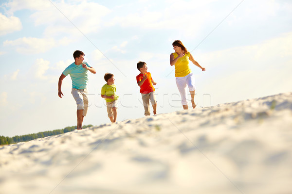 Stockfoto: Gelukkig · tijd · foto · gelukkig · gezin · lopen · beneden