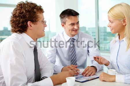 Escuchar practicante retrato femenino paciente consulta Foto stock © pressmaster