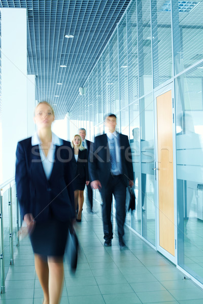 [[stock_photo]]: Affaires · dame · marche · couloir · collègues