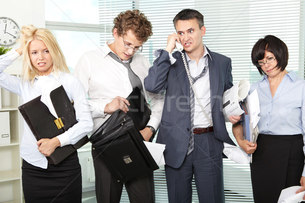 Nap csoport fáradt bosszús üzletemberek dolgozik Stock fotó © pressmaster