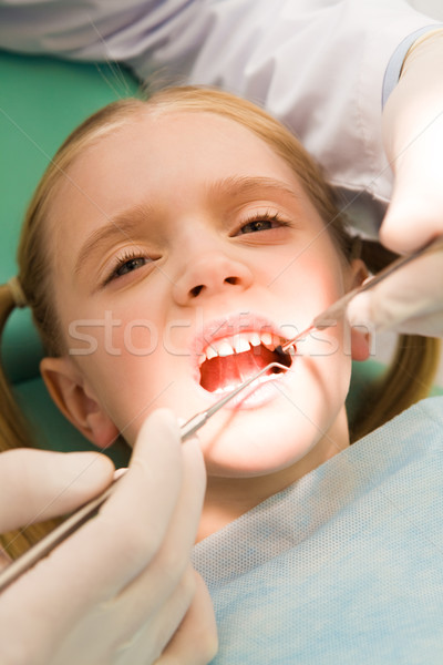 Orale cavità primo piano bambina apertura Foto d'archivio © pressmaster