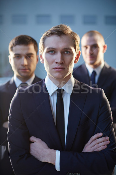 Führer vertikalen Porträt ernst Unternehmen stehen Stock foto © pressmaster