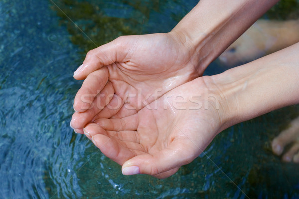 Puro agua humanos palmas completo salud Foto stock © pressmaster