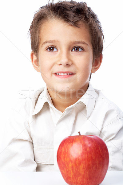 [[stock_photo]]: Garçon · pomme · portrait · peu · écolier · alimentaire