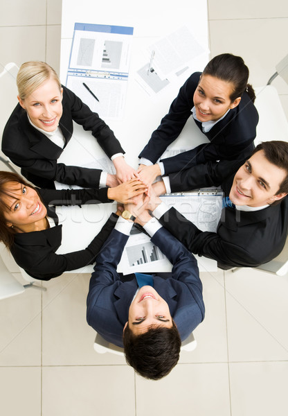 Partnerek fölött kilátás üzletemberek kezek felső Stock fotó © pressmaster