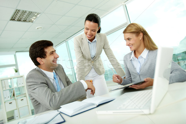 Foto stock: Reunión · empresarias · ideas · empleador · negocios