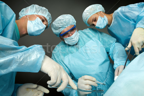 Stock foto: Chirurgen · Unterseite · Ansicht · drei · Frau · Arzt