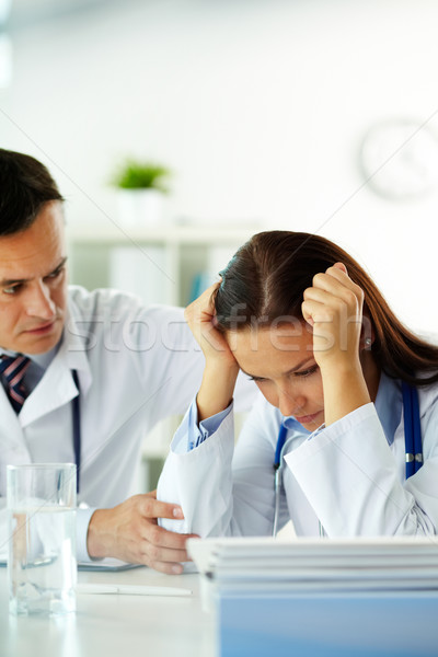 Müdigkeit Frau Kopfschmerzen anfassen Kollege Stock foto © pressmaster