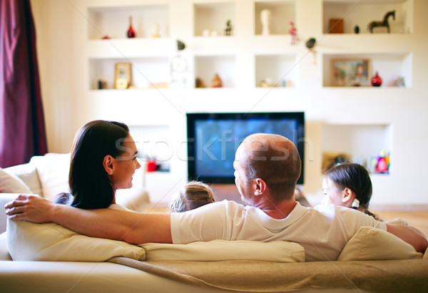 Foto stock: Fim · de · semana · casa · jovem · amigável · família · quatro