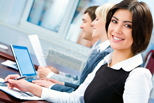 Freundlich lächelnd business woman schauen Kamera Stock foto © pressmaster