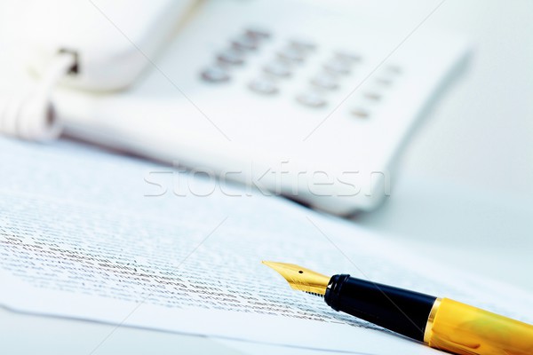 Stylo à encre document travail affaires bureau [[stock_photo]] © pressmaster