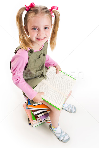Stockfoto: Leren · ervaring · foto · meisje · boek · handen