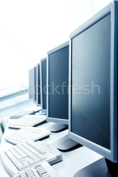 Zdjęcia stock: Komputera · klasy · obraz · komputerów · tabeli · line