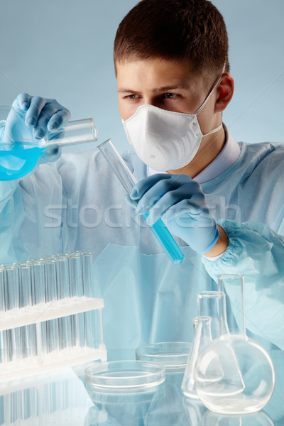 Stockfoto: Mannelijke · wetenschappers · lab · tabel · portret · laboratorium
