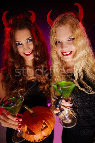 [[stock_photo]]: Halloween · Toast · souriant · cocktails