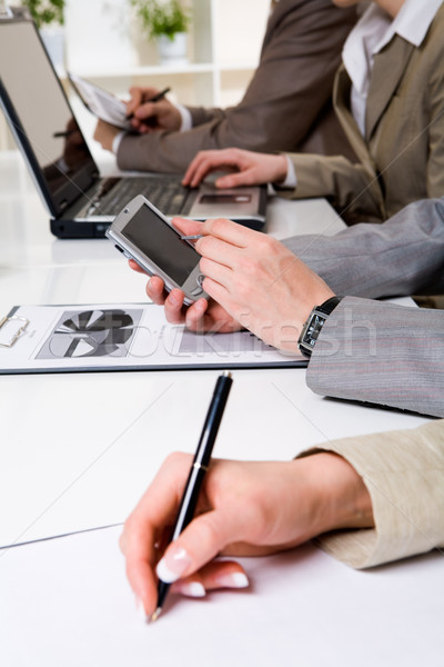 Stockfoto: Conferentie · afbeelding · mannelijke · hand · mobiele