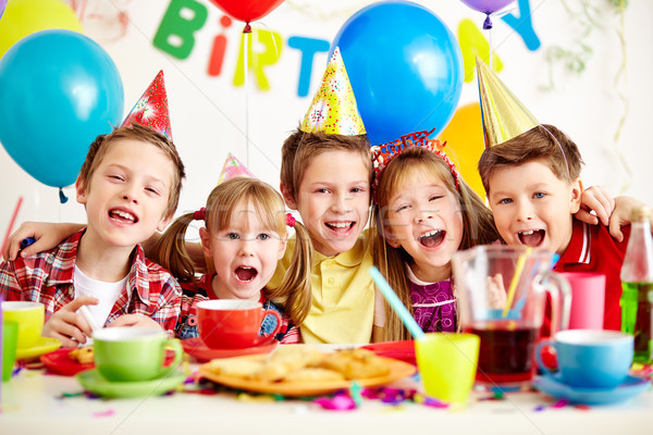 Festa de aniversário grupo adorável crianças menina Foto stock © pressmaster