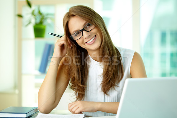 Heureusement souriant fille regarder caméra [[stock_photo]] © pressmaster