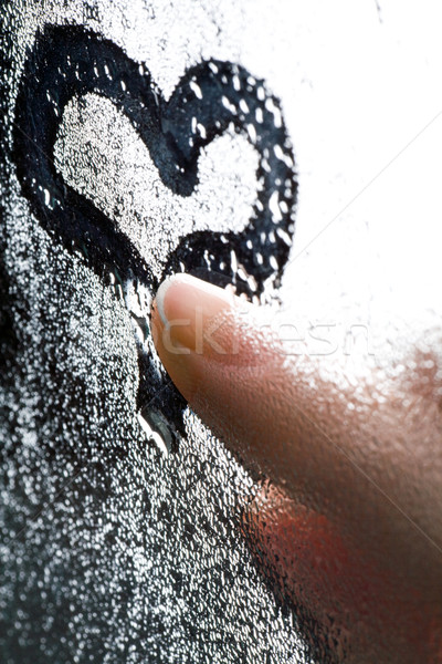 Herz vertikalen Bild gezeichnet menschlichen Finger Stock foto © pressmaster