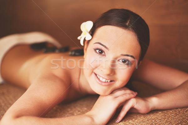 [[stock_photo]]: Belle · fille · portrait · jeunes · Homme · prêt · massage