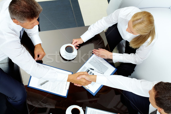 Deal afbeelding geslaagd partners business papier Stockfoto © pressmaster