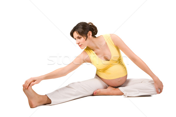 Fitnessz portré csinos terhes nő gyakorol testmozgás Stock fotó © pressmaster