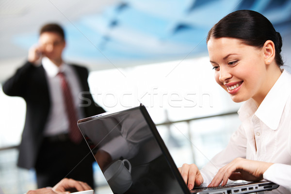 Pracy biurowej portret wykonawczej pracownika pracy laptop Zdjęcia stock © pressmaster