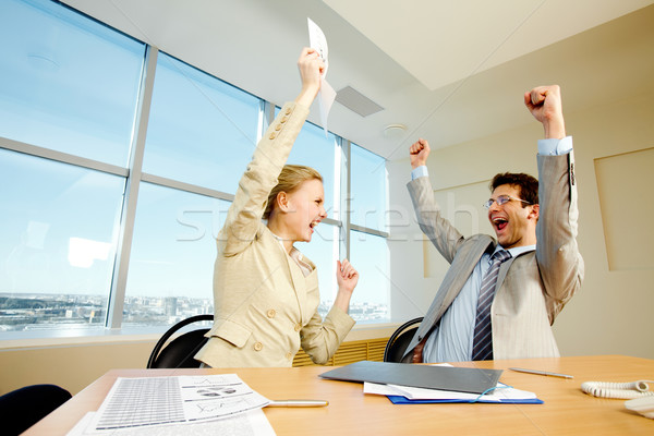 üzlet győzelem kép izgatott üzletember üzletasszony Stock fotó © pressmaster