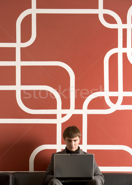 Сток-фото: работу · портрет · серьезный · бизнесмен · ноутбука · рабочих