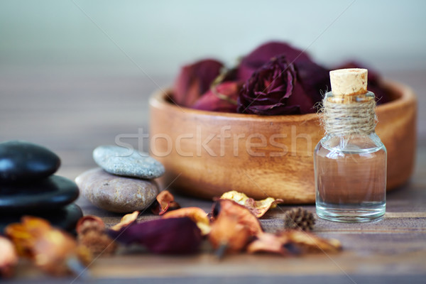 Bad producten drogen rozen kom spa Stockfoto © pressmaster