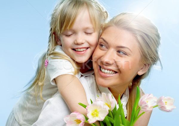 Veranstaltung Porträt kleines Mädchen liebevoll Mutter halten Stock foto © pressmaster