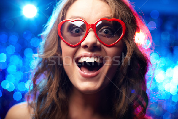 Extatisch shot vrolijk verwonderd meisje Stockfoto © pressmaster