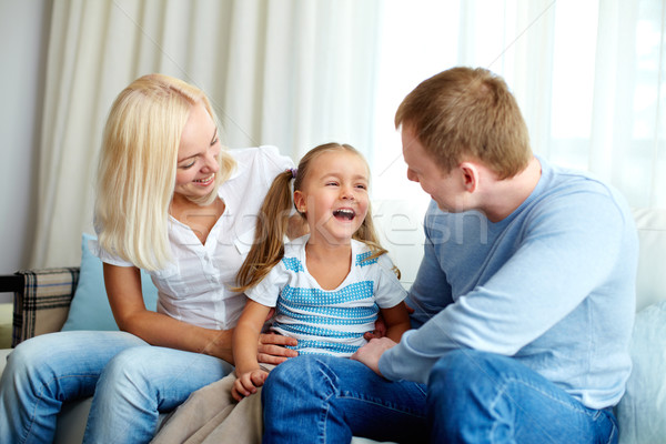 [[stock_photo]]: Joie · portrait · heureux · fille · rire · regarder