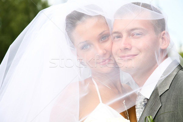 Kochliwy para portret szczęśliwy oblubienicy pan młody Zdjęcia stock © pressmaster