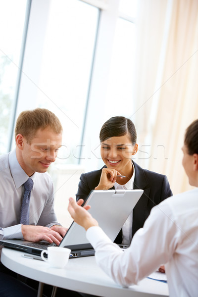 Munkacsoport üzleti csapat együtt dolgozni laptop üzlet nő Stock fotó © pressmaster