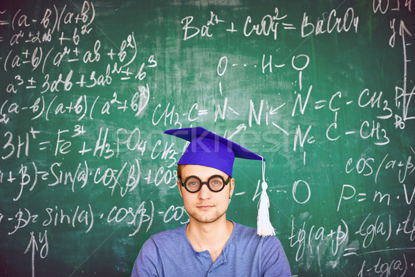 Afstuderen student portret knap hoed bril Stockfoto © pressmaster