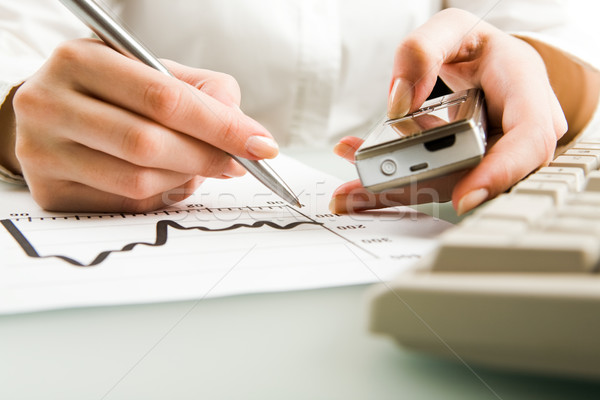 [[stock_photo]]: Travail · Homme · mains · téléphone