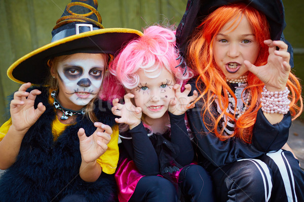 Spaventoso ragazze ritratto tre halloween Foto d'archivio © pressmaster