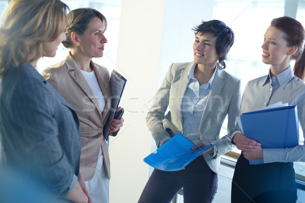 Foto d'archivio: Buonumore · persone · ufficio · business · gruppo · femminile