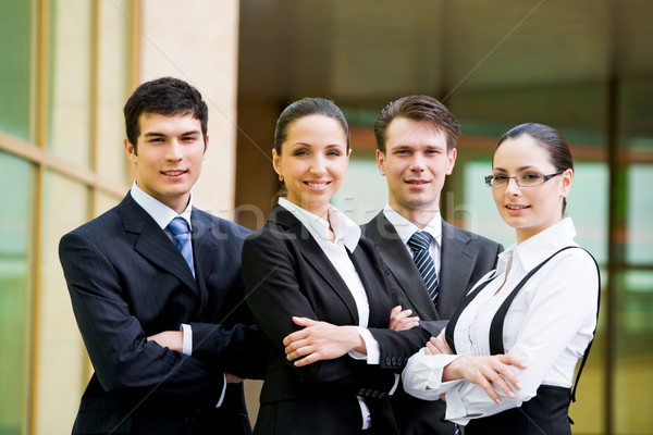 Echipa de afaceri portret parteneri de afaceri inteligent costume uita Imagine de stoc © pressmaster