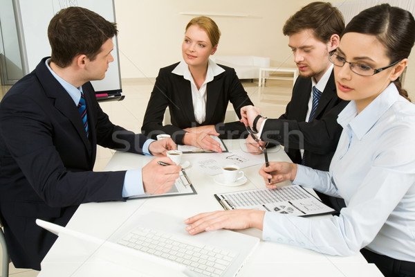 Einsatzbesprechung Porträt arbeiten Sitzung Business Stock foto © pressmaster