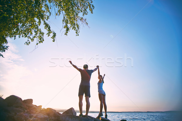 Louvor liberdade foto jovem casal Foto stock © pressmaster