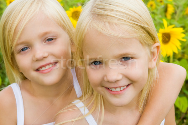 Twin sorelle ritratto cute ragazza Foto d'archivio © pressmaster