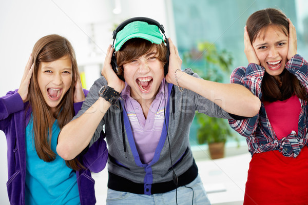 Zdjęcia stock: Głośno · nastolatków · krzyczeć · kłosie · dźwięku · szkoły