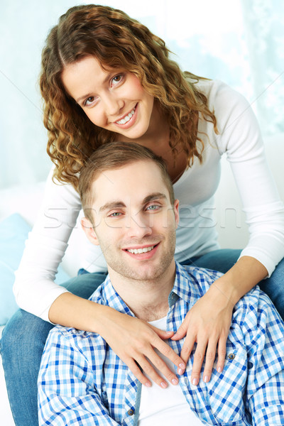 молодые счастливым пару глядя камеры Сток-фото © pressmaster