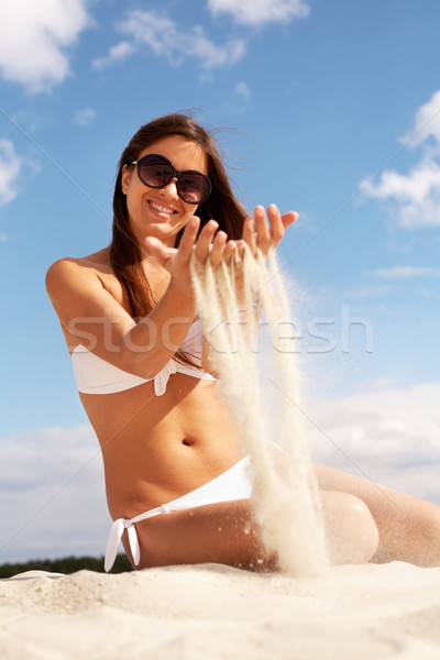 [[stock_photo]]: Amusement · plage · image · Homme · blanche · bikini