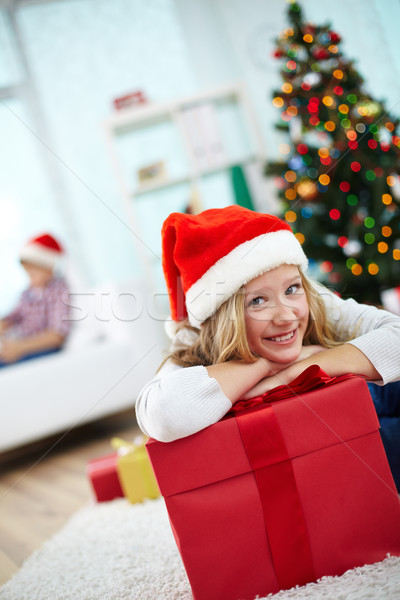 Natale ragazza ritratto rosso guardando Foto d'archivio © pressmaster