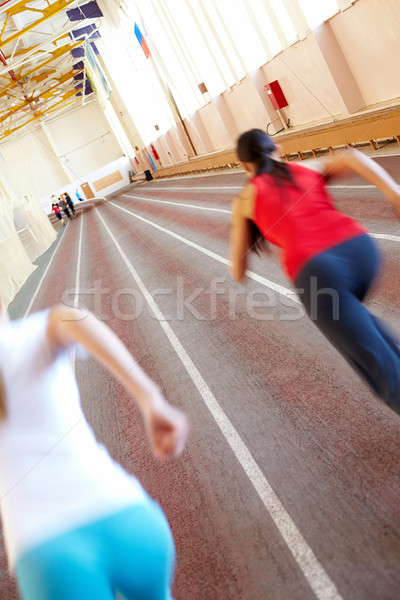 Wettbewerb Turnhalle verschwommen läuft Silhouetten Frau Stock foto © pressmaster