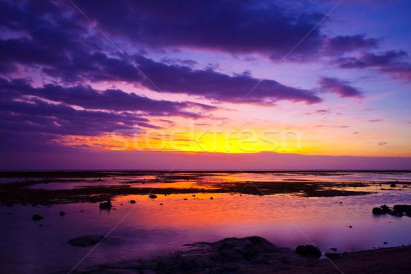 Gün batımı plaj tropikal ada Endonezya gökyüzü Stok fotoğraf © prg0383
