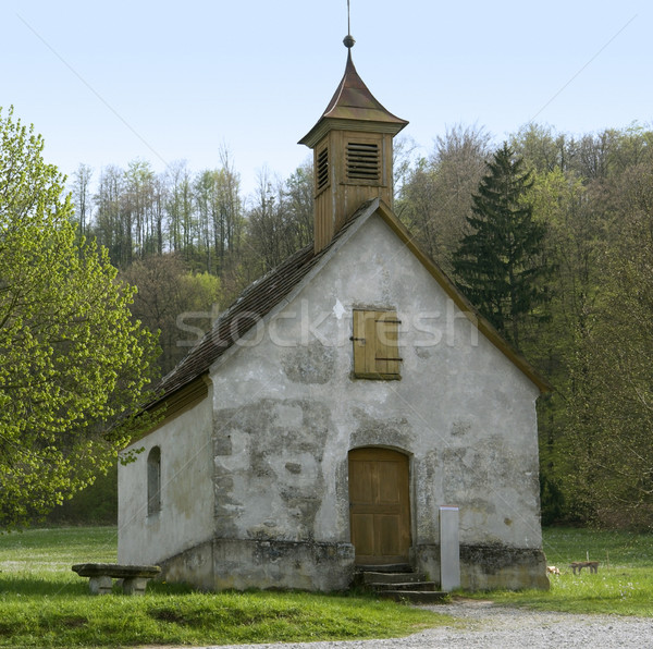 Idylliczny mały kaplica spokojny południowy Niemcy Zdjęcia stock © prill